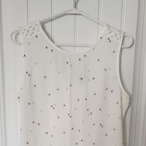 RW & Co BNWT white tank blouse